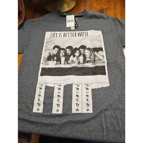 Friends Life Is Better T-Shirt Size Small Unisex Gray NWOT - Picture 3 of 7